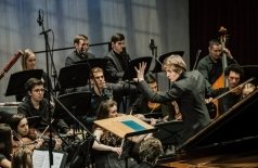 Концерт при свечах. Лучшие вальсы мира. Чайковский. Штраус. Легар