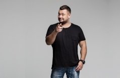 Сергей Жуков на афтепати концерта «Руки ВВерх!»