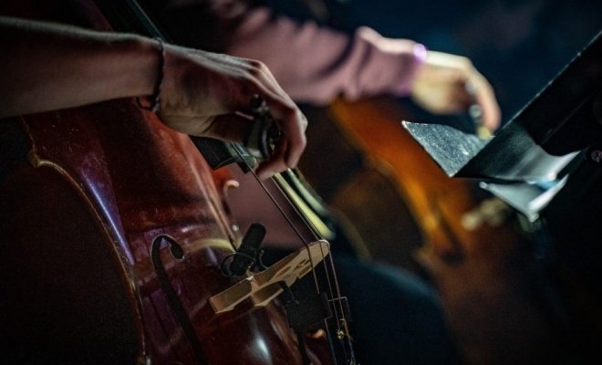 Atomic Cellos: Русский рок на виолончелях