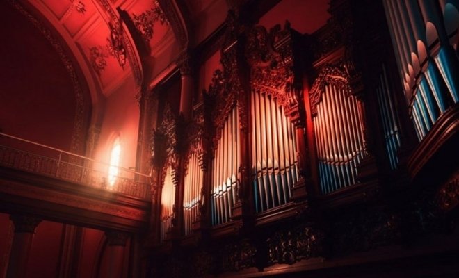 World music в Петрикирхе. Старинный орган и армянский дудук