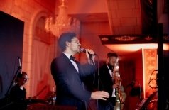 Pretty Woman: романтические хиты 70–90-х в джазовом звучании