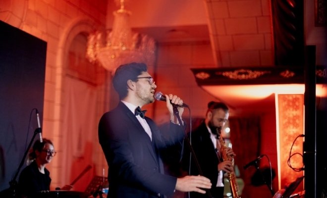 Pretty Woman: романтические хиты 70–90-х в джазовом звучании