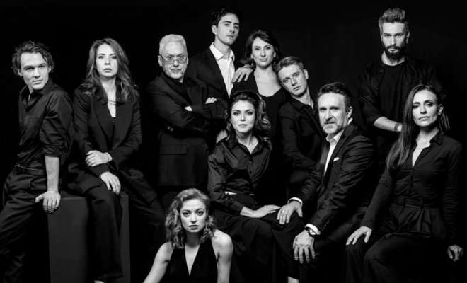 Закрой глаза и смотри