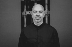 Digital Emotions. Fonarev & Ruben Karapetyan