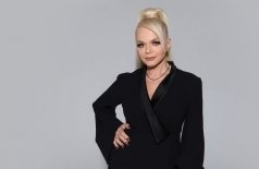 Лариса Долина