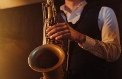 Романтический джаз при свечах во дворце