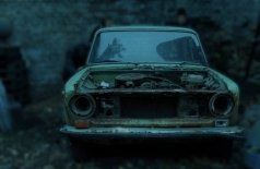 Человек в закрытой комнате