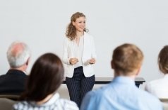 Театральный этикет: культура и традиции