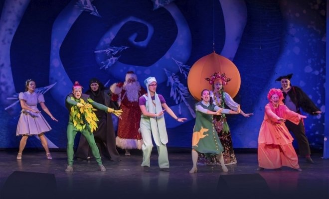 Новогодние приключения Маши и Вити