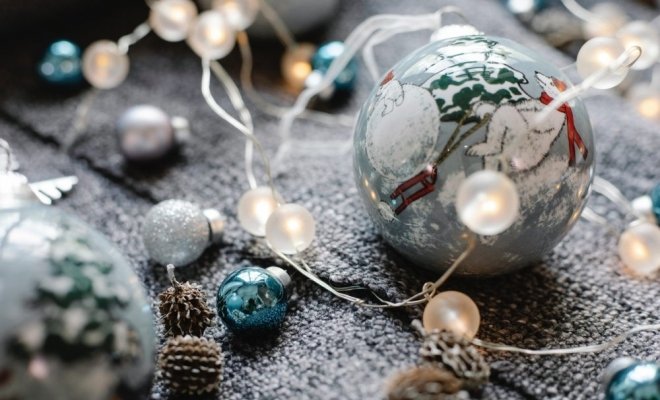 Три снежинки