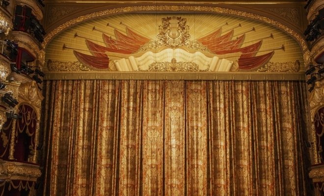 Большой театр: Мёртвые души