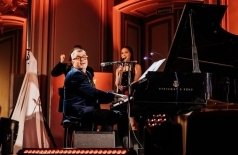 Он — Сэр Элтон Джон. Трибьют