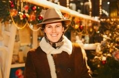 Alex Abra. Sinatra Christmas Show