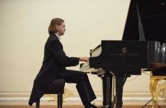 Предновогодние экспромты и интермеццо. Шуберт, Брамс, Чайковский