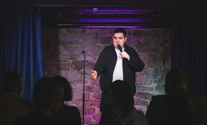 Новогодний корпоратив в стиле Comedy Show