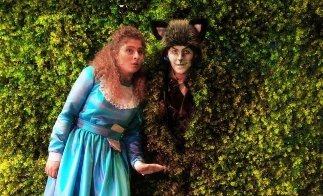 Алиса в стране чудес