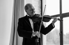 Александр Чернов