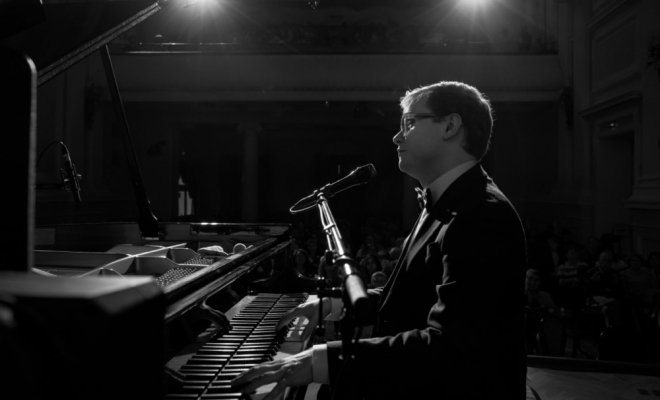 Фортепианный вечер с Олегом Аккуратовым