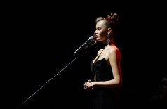 Расскажи мне о любви