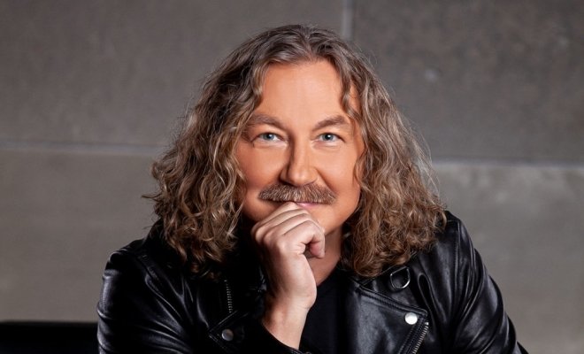 Игорь Николаев