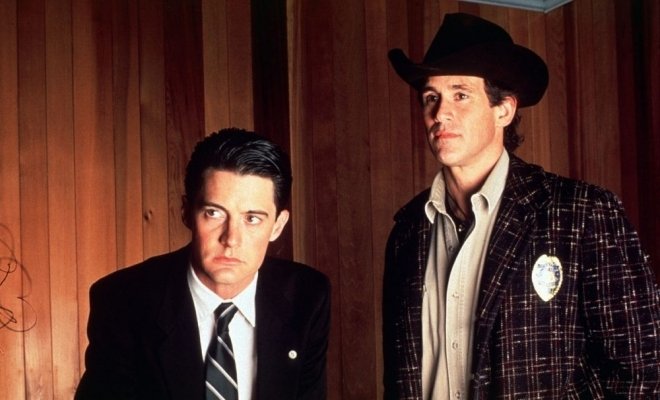 Твин Пикс: Сквозь огонь