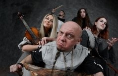 Тролль Гнёт Ель