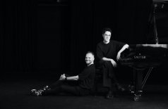 Прекрасная музыка на Часовом заводе. Все влюблённые