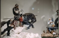 Кураторская экскурсия по выставке «Легенды камня».