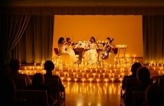 Вечер в Париже при свечах