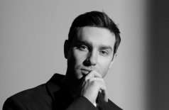 Поэтический квартирник Ильи Ильиных