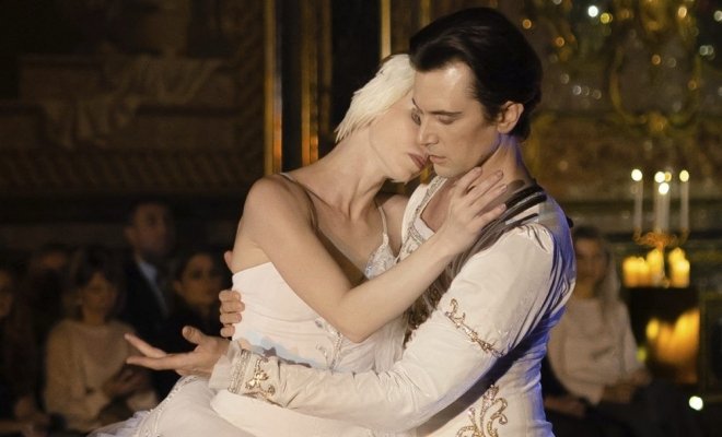 Балет при свечах: Времена года и Шопениана