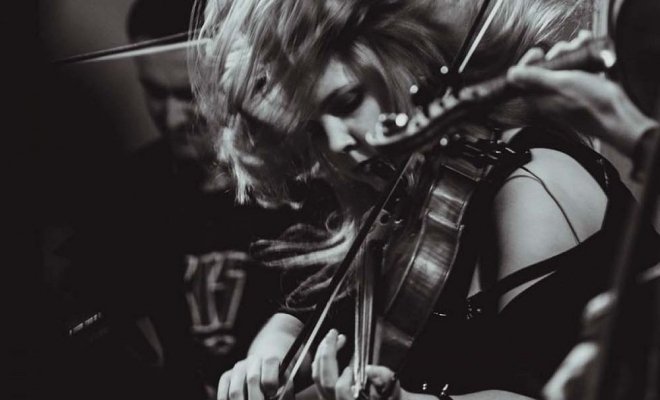 Симфонические рок-баллады в Кафедральном