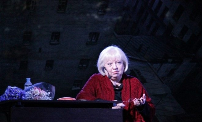 Светлана Крючкова. Не стараясь угодить. К 100-летию Булата Окуджавы