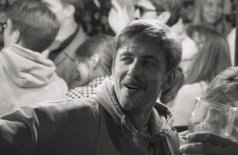 Картины дружеских связей