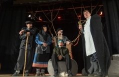 Я, бабушка, Илико и Илларион