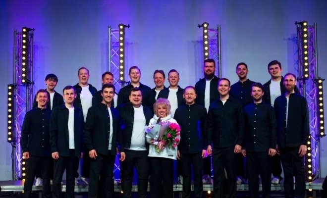 О России петь!