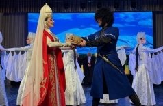 В вихре танца и музыки