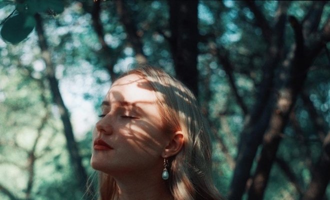 Элли на маковом поле