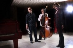 Трио «Второе приближение»