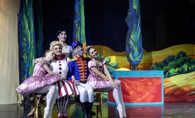 Ящик с игрушками