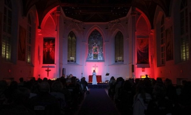 Вечер в Соборе. Аве Мария: орган, голос, скрипка