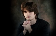 Илья Папоян