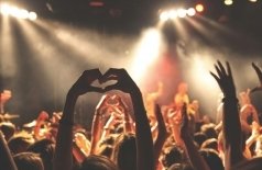 Дискотека 2000-х