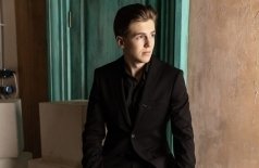 Арсений Сурин представляет: Студенческий поп-фестиваль