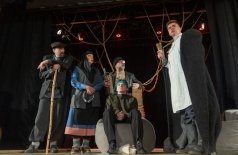 Я, бабушка, Илико и Илларион