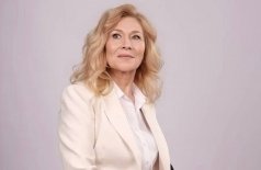 Мин-бу җирнең сәях бер юлчысы / Я — дочь своей земли