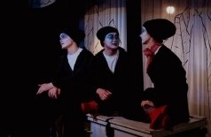 У ковчега в восемь