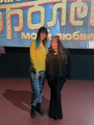 Актриса Альбина Кабалина представила музыкальную комедию «Королёк моей любви» в Казани