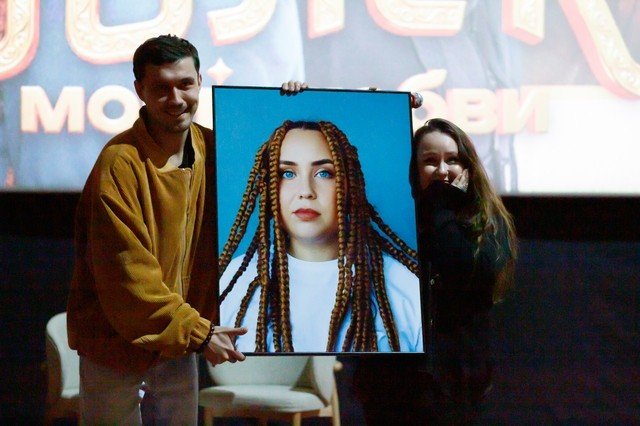 Актриса Альбина Кабалина представила музыкальную комедию «Королёк моей любви» в Казани