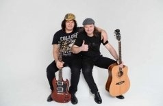 О героях былых времён, о любви, весне, победе!